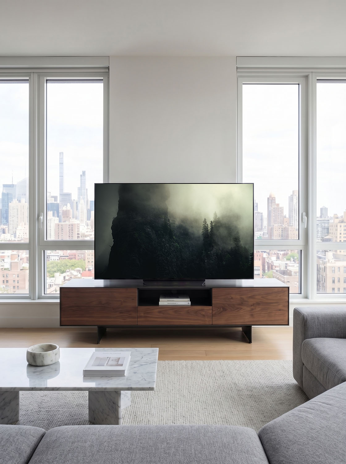 Secrets of The Misty Precipice (format 4K)